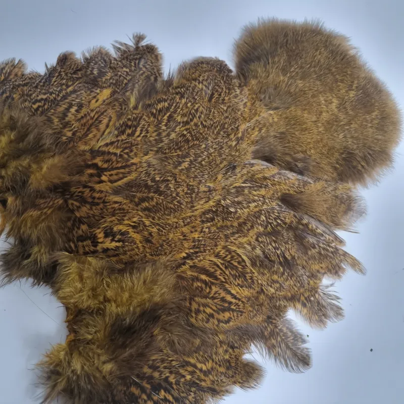 Whiting Coq de Leon Hen Soft Hackle with Chickabou in Speckled Copper Olive-4